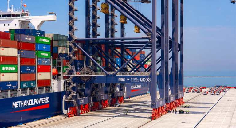 CMA-CGM-Iron-Dual-Fuel-Methanol-Vessel