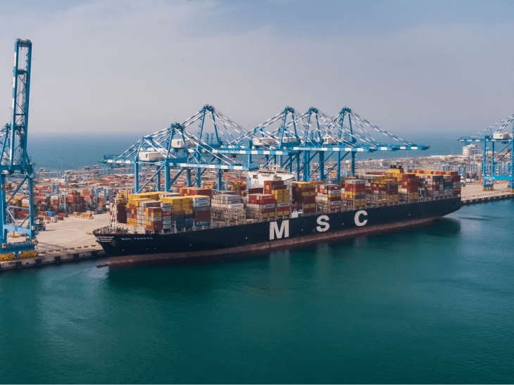 Ports cluster
