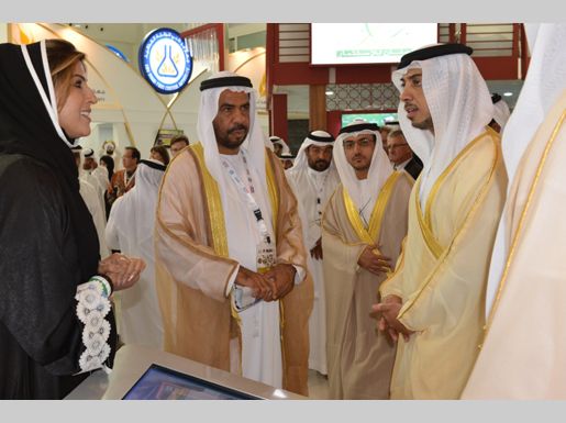 ميناء خليفة وكيزاد يشاركان في معرض سيال الشرق الأوسط