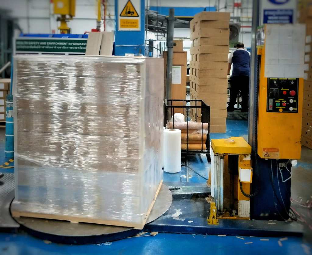 KIZAD Signs AED 55 million Deal with India’s Largest Plastics Packager