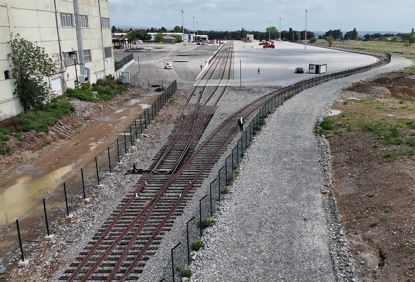 Rail Connectivity